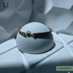 دستبند نخی با پلاک طلا کد012